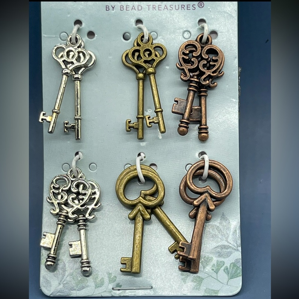 Fairy Tale by Bead Treasures Mini Key Charms, NWT ๐ - Picture 2 of 3